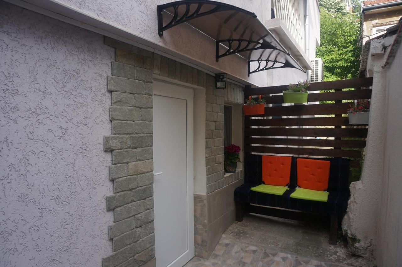 Miroom In The Heart Of Plovdiv Buitenkant foto
